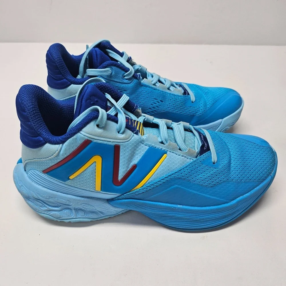 New Balance Two WXY v4 Team Sky Blue Men's 5 Basketball Shoe Sneaker BB2WYCH4